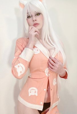 塔莎·雷 – 羽川翼